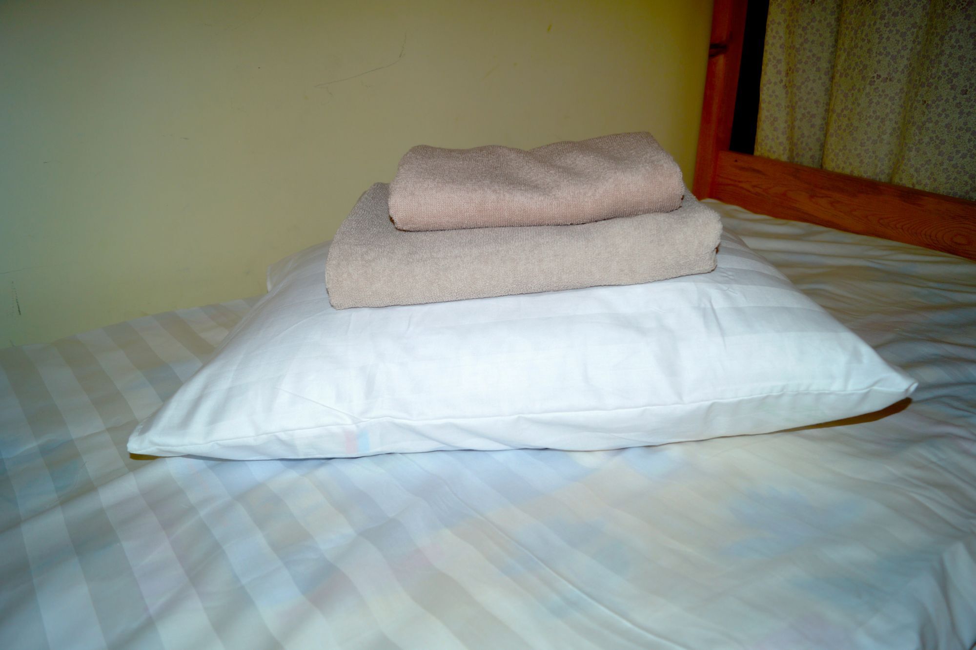 Hostel Nice Travel Астана Екстериор снимка